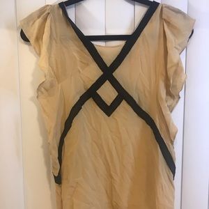 Flutter sleeve silk top